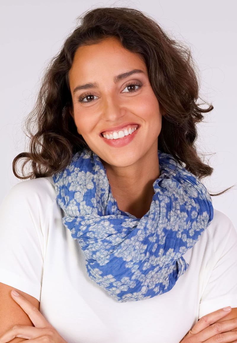 Thida cherry blossom - royal blue