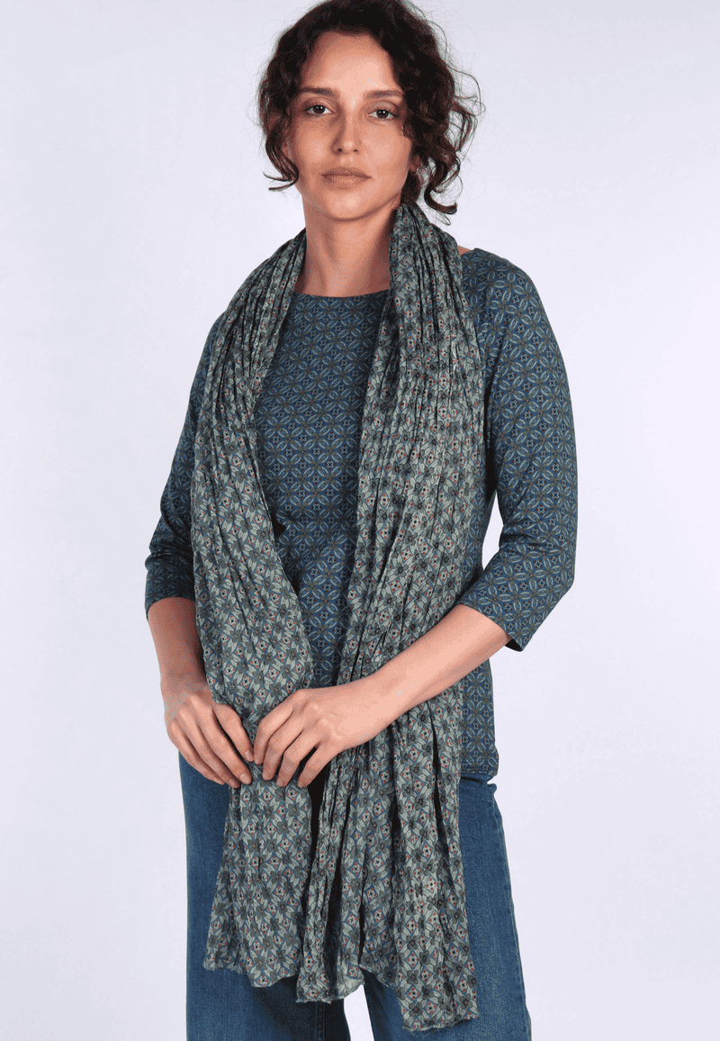 Tuch Geflo geo flower - deep ocean